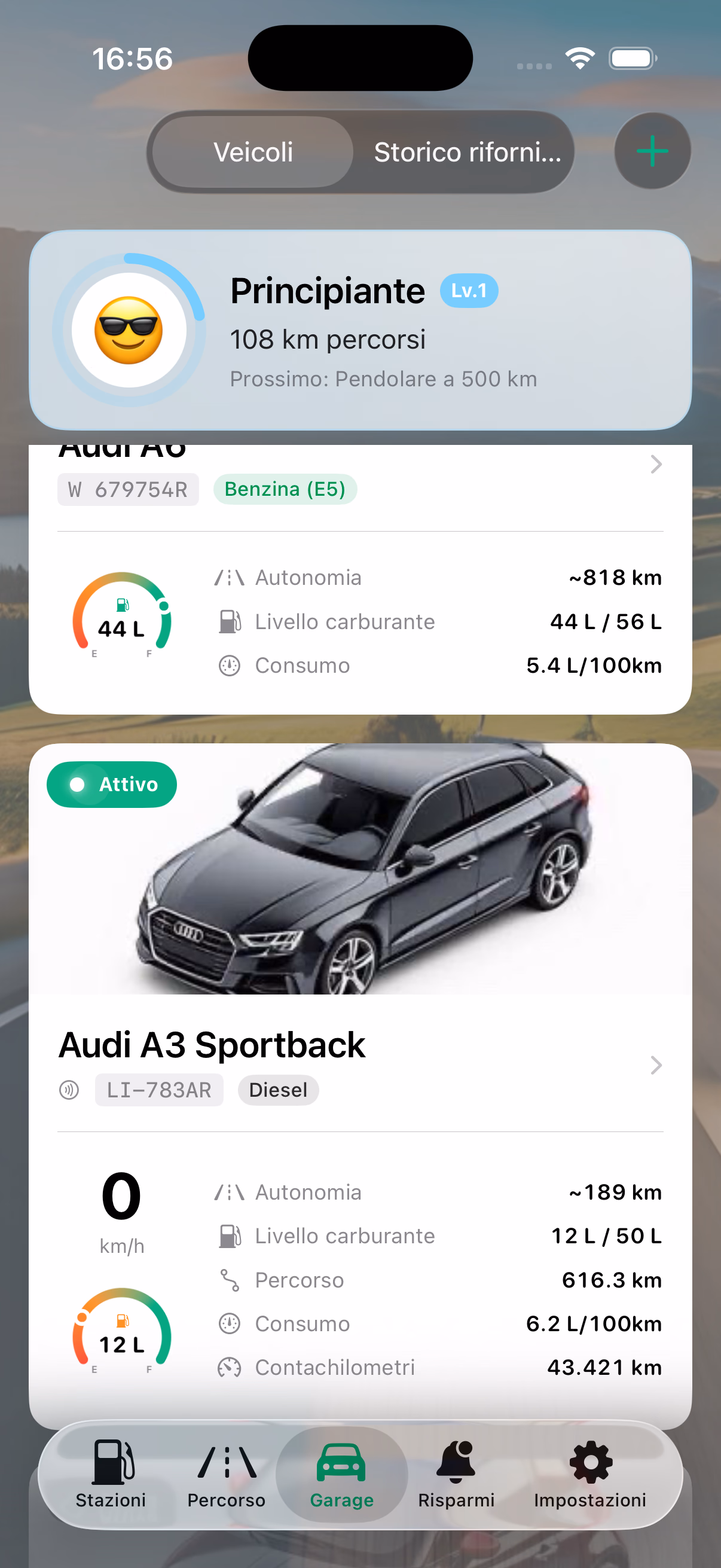 Garage con livello carburante e veicoli
